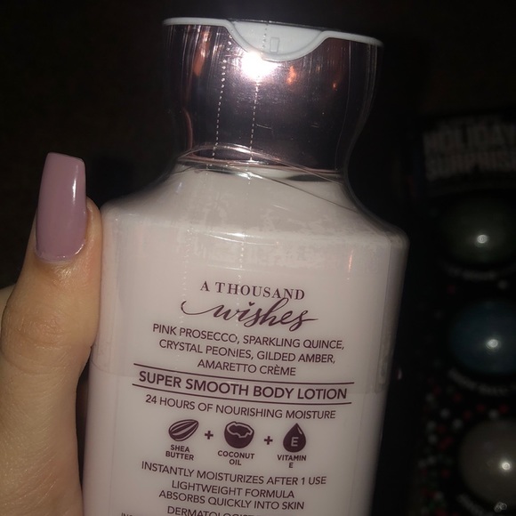 Bath bomb & lotion bundle - Picture 3 of 5